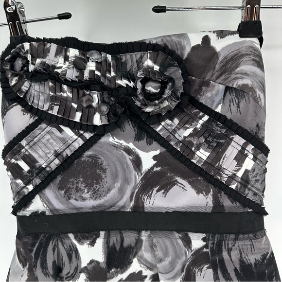 BCBGMaxAzria Black and Gray Strapless Dress - Picture 4 of 12